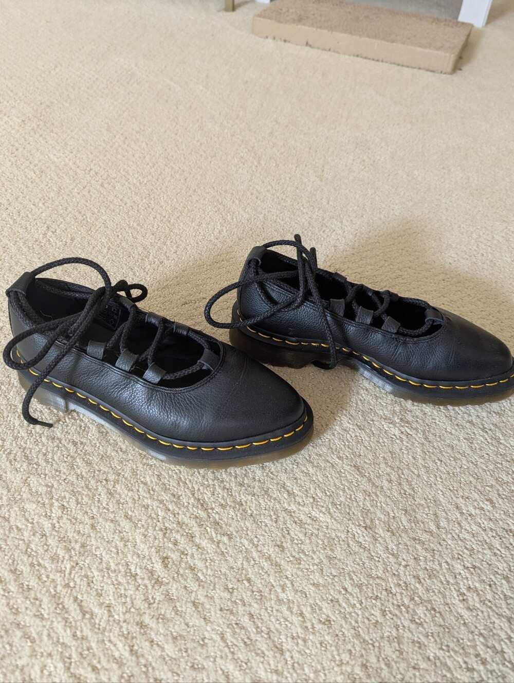 Elphie II Virginia Leather Ballet Flats - Picture 2 of 3